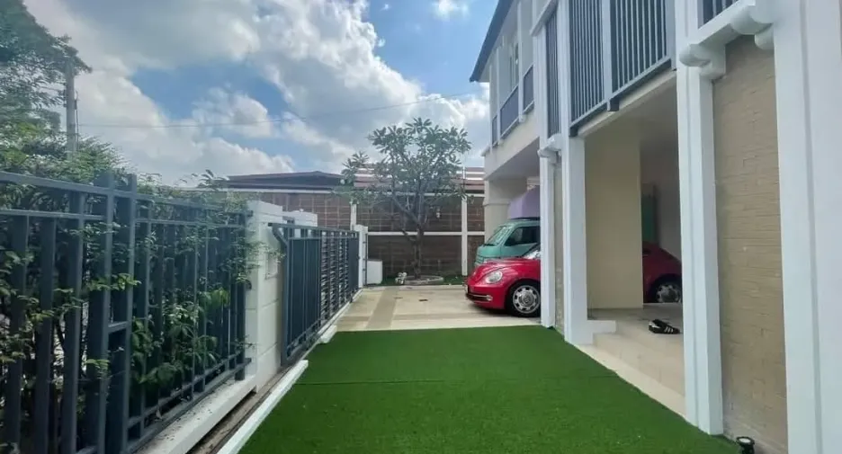 For rent 3 bedrooms house in Bang Kruai, Nonthaburi