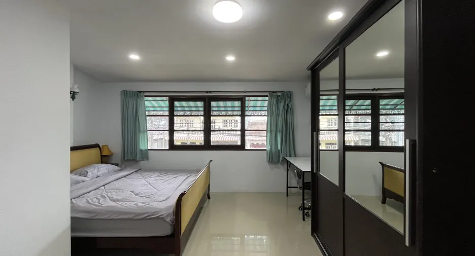 Casa en alquiler de 3 habitaciones en Thalang, Phuket