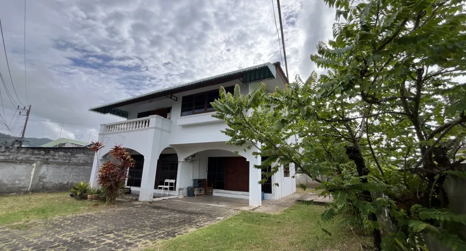 Casa en alquiler de 3 habitaciones en Thalang, Phuket