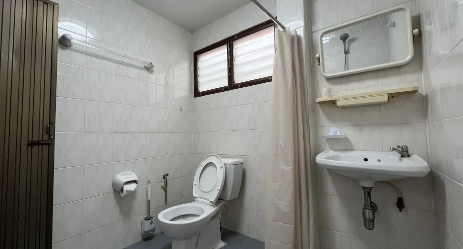 Casa en alquiler de 3 habitaciones en Thalang, Phuket