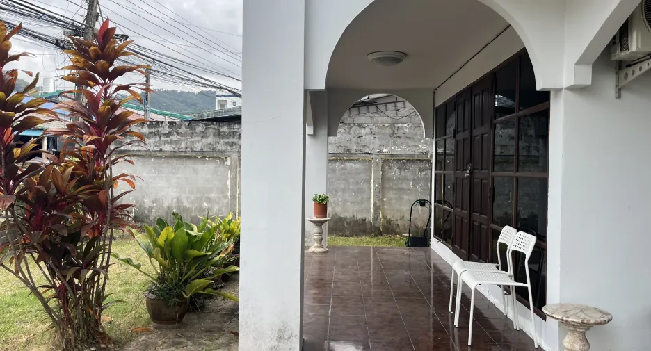Casa en alquiler de 3 habitaciones en Thalang, Phuket
