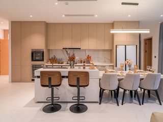 Villa zum Kauf mit 4 Zimmer in Mueang Phuket, Phuket