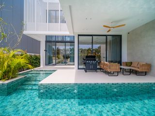 Villa zum Kauf mit 4 Zimmer in Mueang Phuket, Phuket