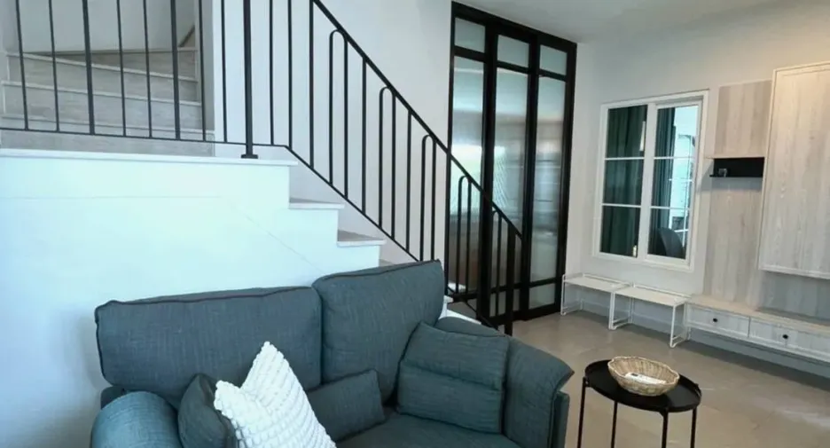 For sale and for rent 3 bedrooms house in Bang Phli, Samut Prakan