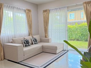 Casa en alquiler de 4 habitaciones en Mueang Phuket, Phuket