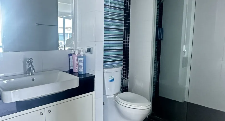 For rent 2 bedrooms condo in Hua Hin, Prachuap Khiri Khan