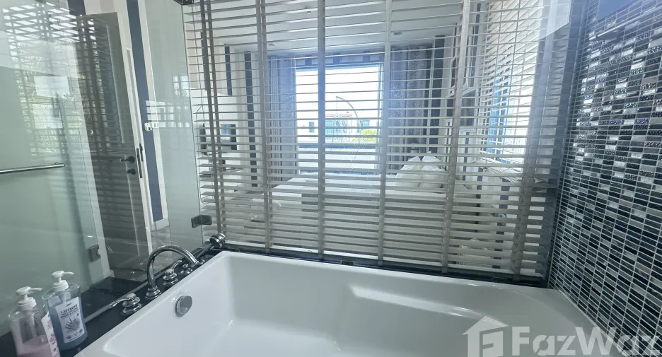For rent 2 bedrooms condo in Hua Hin, Prachuap Khiri Khan