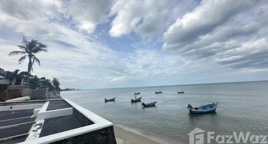 For rent 2 bedrooms condo in Hua Hin, Prachuap Khiri Khan