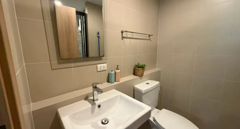 For rent 2 bedrooms condo in Hua Hin, Prachuap Khiri Khan