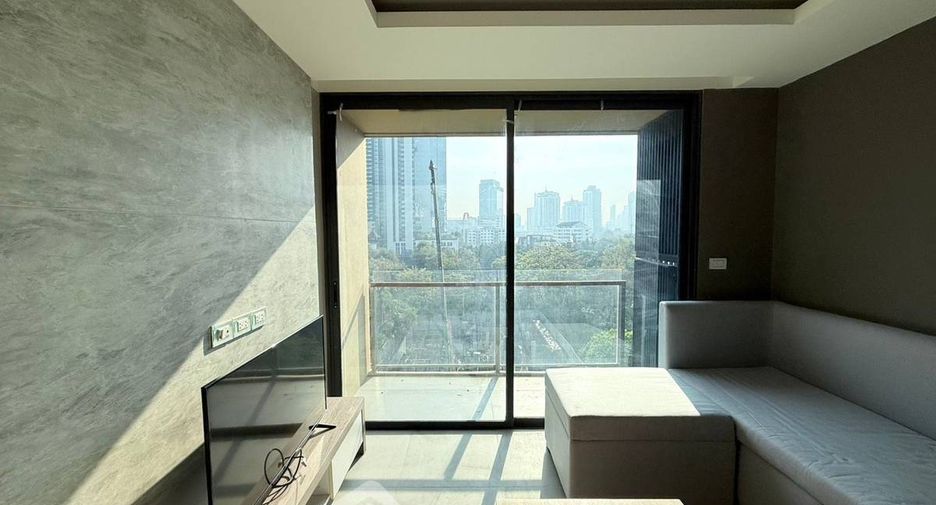 Condo en alquiler de 2 habitaciones en Khlong Toei, Bangkok