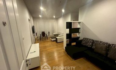 For rent 2 bedrooms condo in Khlong San, Bangkok