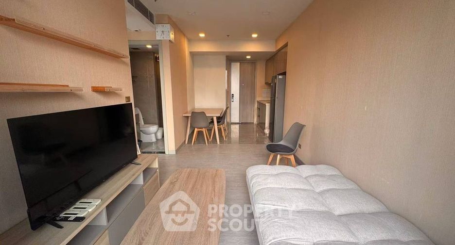 Condo en alquiler de 2 habitaciones en Huai Khwang, Bangkok