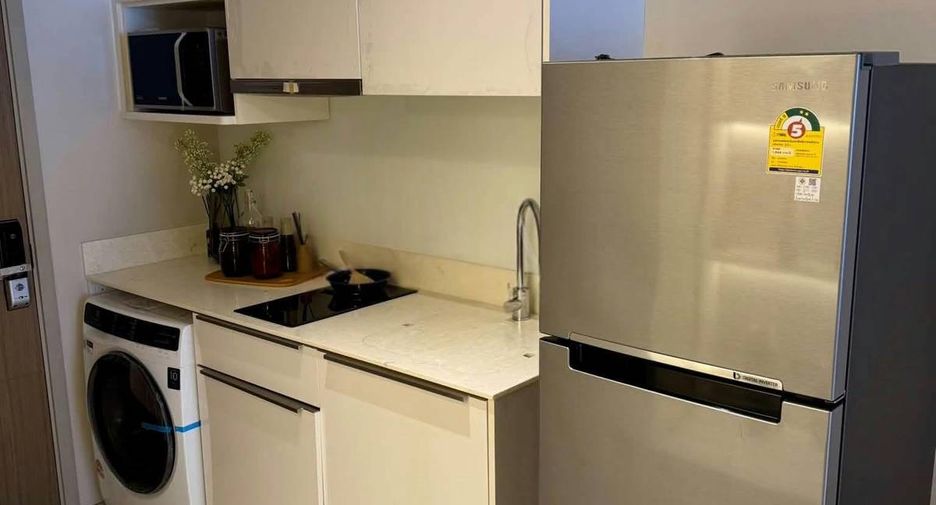 For rent 1 bed condo in Bang Rak, Bangkok