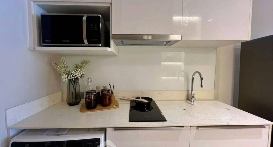 For rent 1 bed condo in Bang Rak, Bangkok