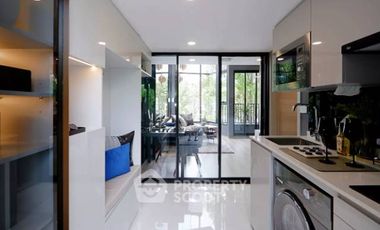 For sale 1 bed condo in Khlong Toei, Bangkok