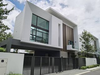For rent and for sale 4 bedrooms house in Saphan Sung, Bangkok