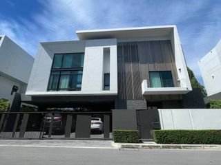 For rent and for sale 4 bedrooms house in Saphan Sung, Bangkok