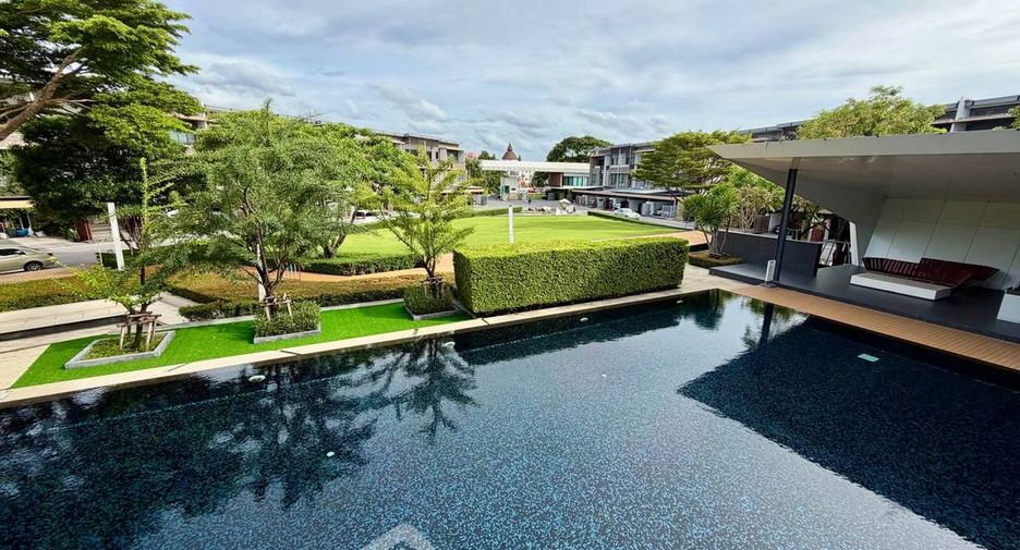 For rent そして for sale 3 ベッドルーム townhouse in Lat Phrao, Bangkok