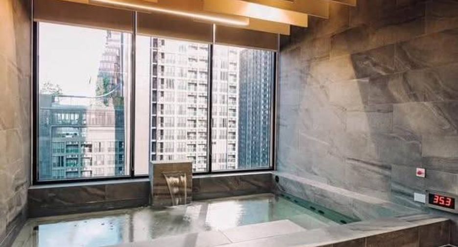 For sale 1 bed condo in Ratchathewi, Bangkok