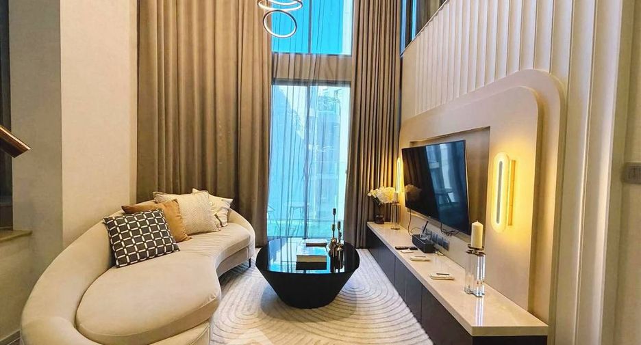 For rent and for sale 3 bedrooms condo in Watthana, Bangkok