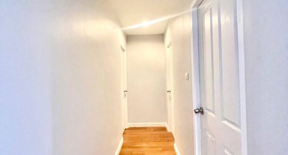 For rent and for sale 3 bedrooms condo in Huai Khwang, Bangkok