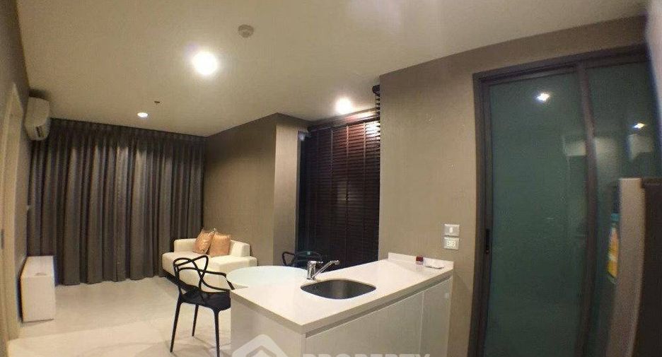 À vendre 1 chambre condo à Khlong Toei, Bangkok