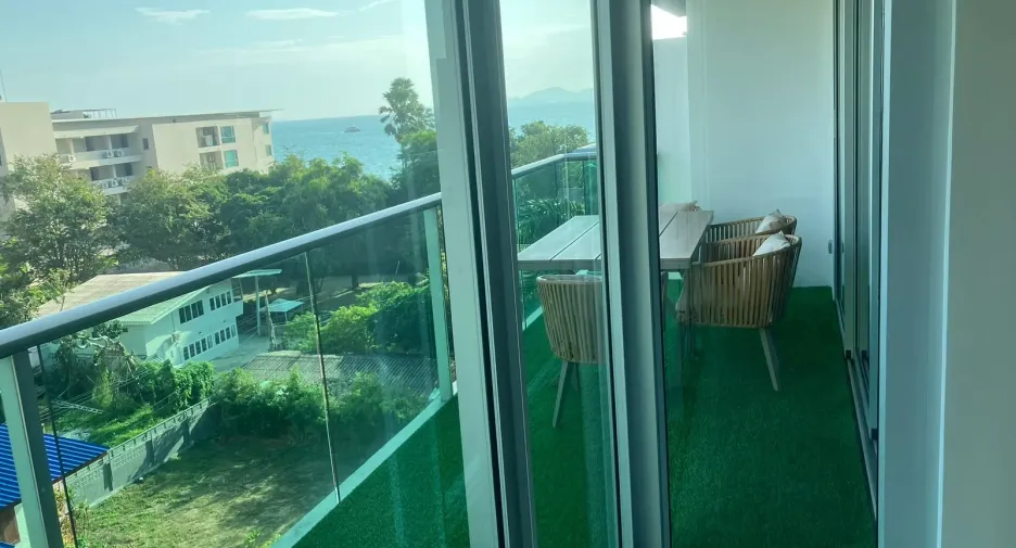 For rent 2 ベッドルーム condo in Bang Lamung, Chonburi