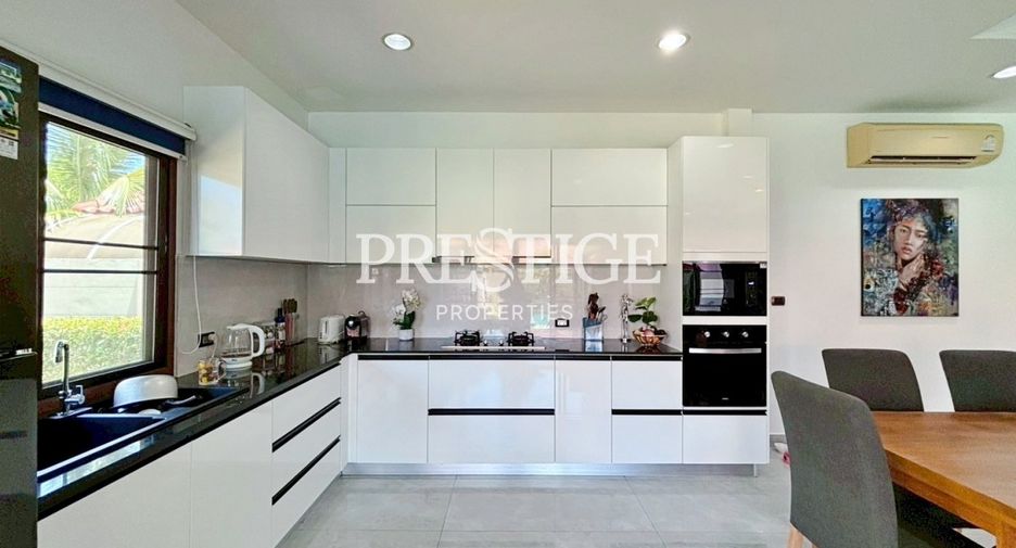 Casa en venta de 3 habitaciones en Huay Yai, Pattaya
