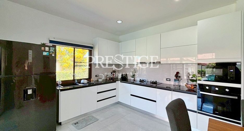 Casa en venta de 3 habitaciones en Huay Yai, Pattaya