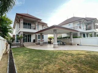 For rent 3 bedrooms house in Cha Am, Phetchaburi