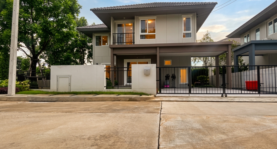 Casa en alquiler de 4 habitaciones en Mueang Phuket, Phuket