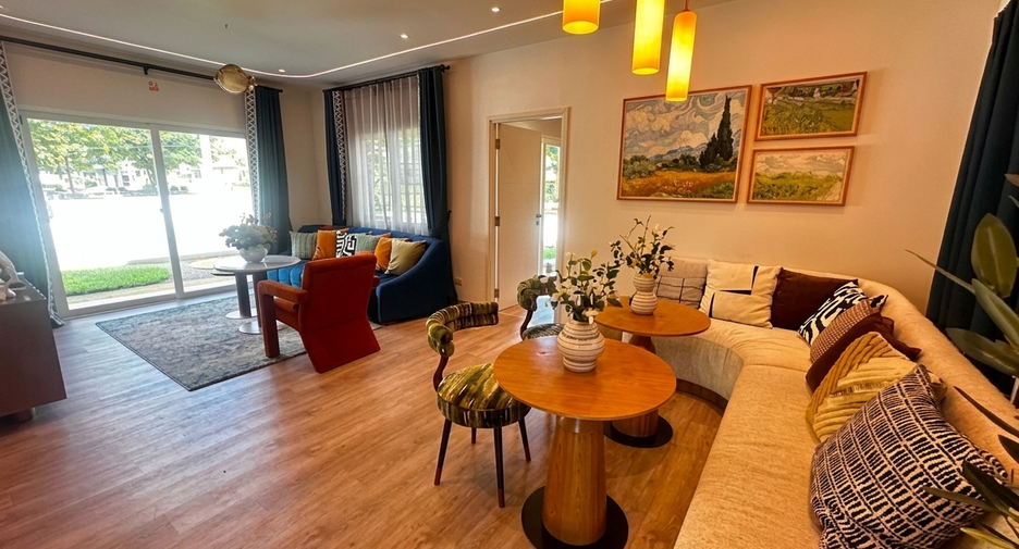 Casa en alquiler de 4 habitaciones en Mueang Phuket, Phuket