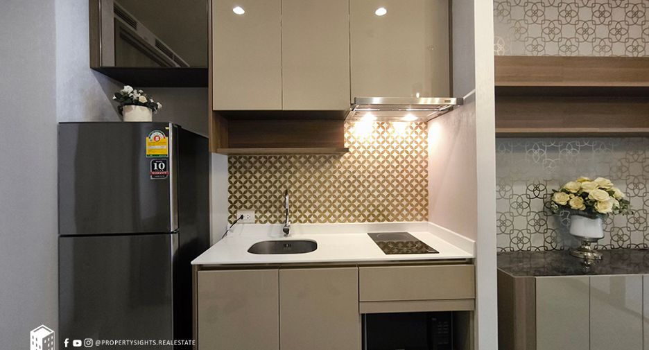 Wohnung zur Miete mit 1 Zimmer in Pathum Wan, Bangkok