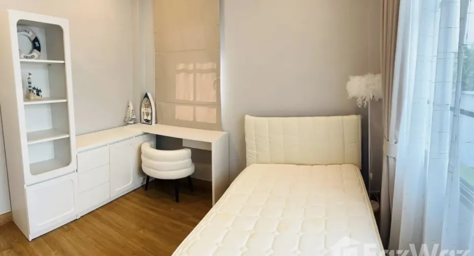 À louer 4 chambres maison à Bang Phli, Samut Prakan