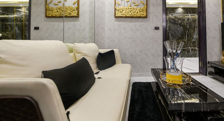For sale 1 bed condo in Bang Lamung, Chonburi