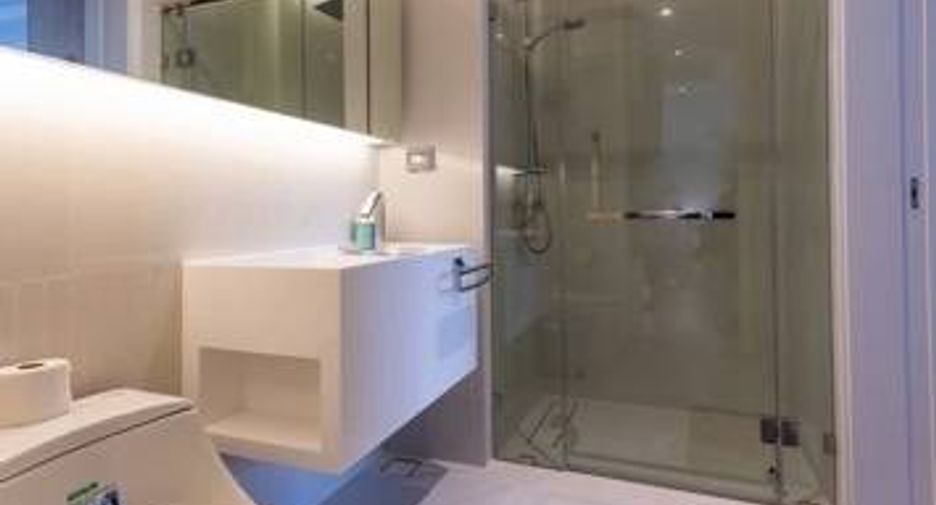 For sale 1 bed condo in Watthana, Bangkok