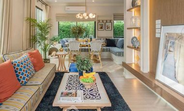 For sale 3 bedrooms townhouse in Lat Krabang, Bangkok