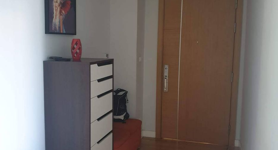 For sale 2 bedrooms condo in Khlong Toei, Bangkok