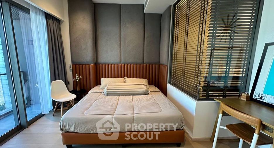For sale 1 bed condo in Khlong Toei, Bangkok