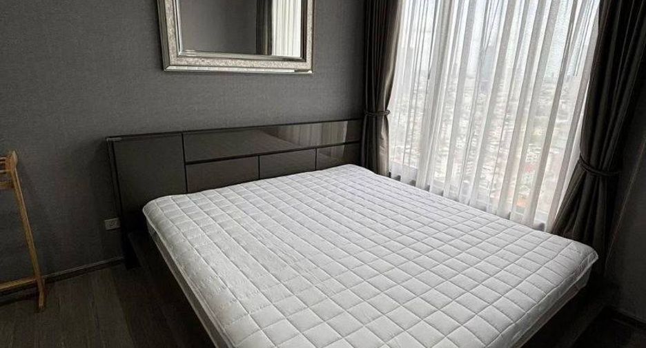 For sale 2 bedrooms condo in Khlong San, Bangkok