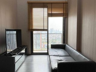 À vendre 2 chambres condo à Khlong San, Bangkok