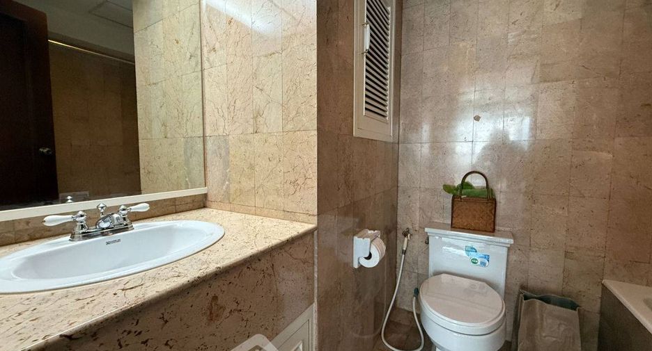 Продажа 3 спальни кондо в Ратчатхещи, Бангкок