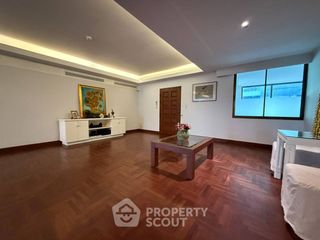 Продажа 3 спальни кондо в Ратчатхещи, Бангкок