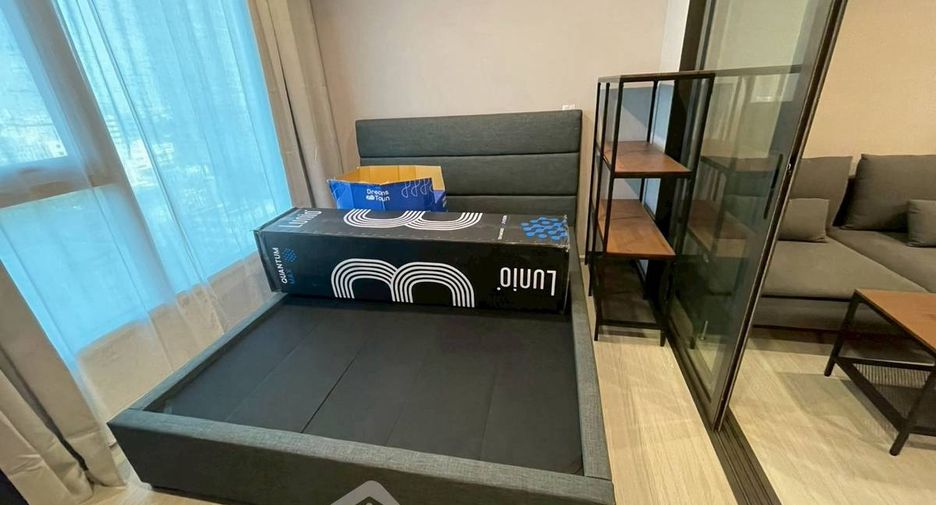 À vendre 1 chambre condo à Phra Khanong, Bangkok