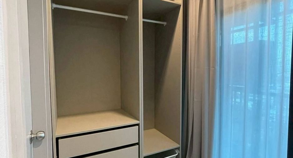 À vendre 1 chambre condo à Phra Khanong, Bangkok
