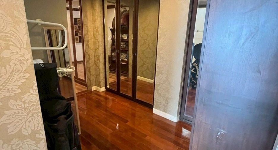 For sale 7 ベッドルーム condo in Pathum Wan, Bangkok