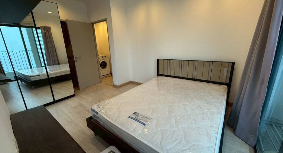 Condo en venta de 2 habitaciones en Huai Khwang, Bangkok