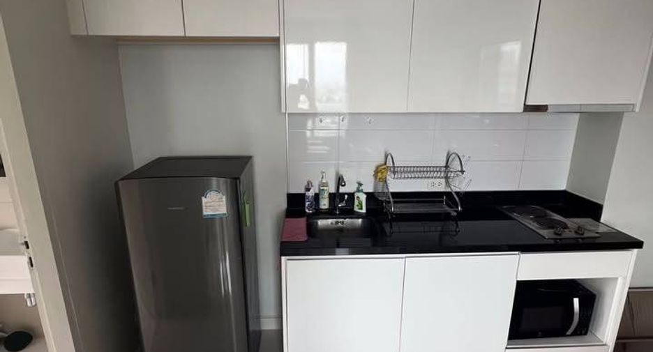 For sale 1 bed condo in Khlong Toei, Bangkok