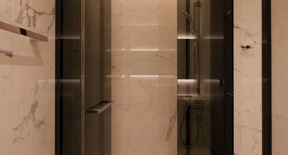 For sale 2 ベッドルーム condo in Watthana, Bangkok