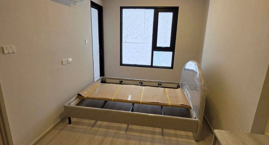 À vendre 3 chambres condo à Huai Khwang, Bangkok